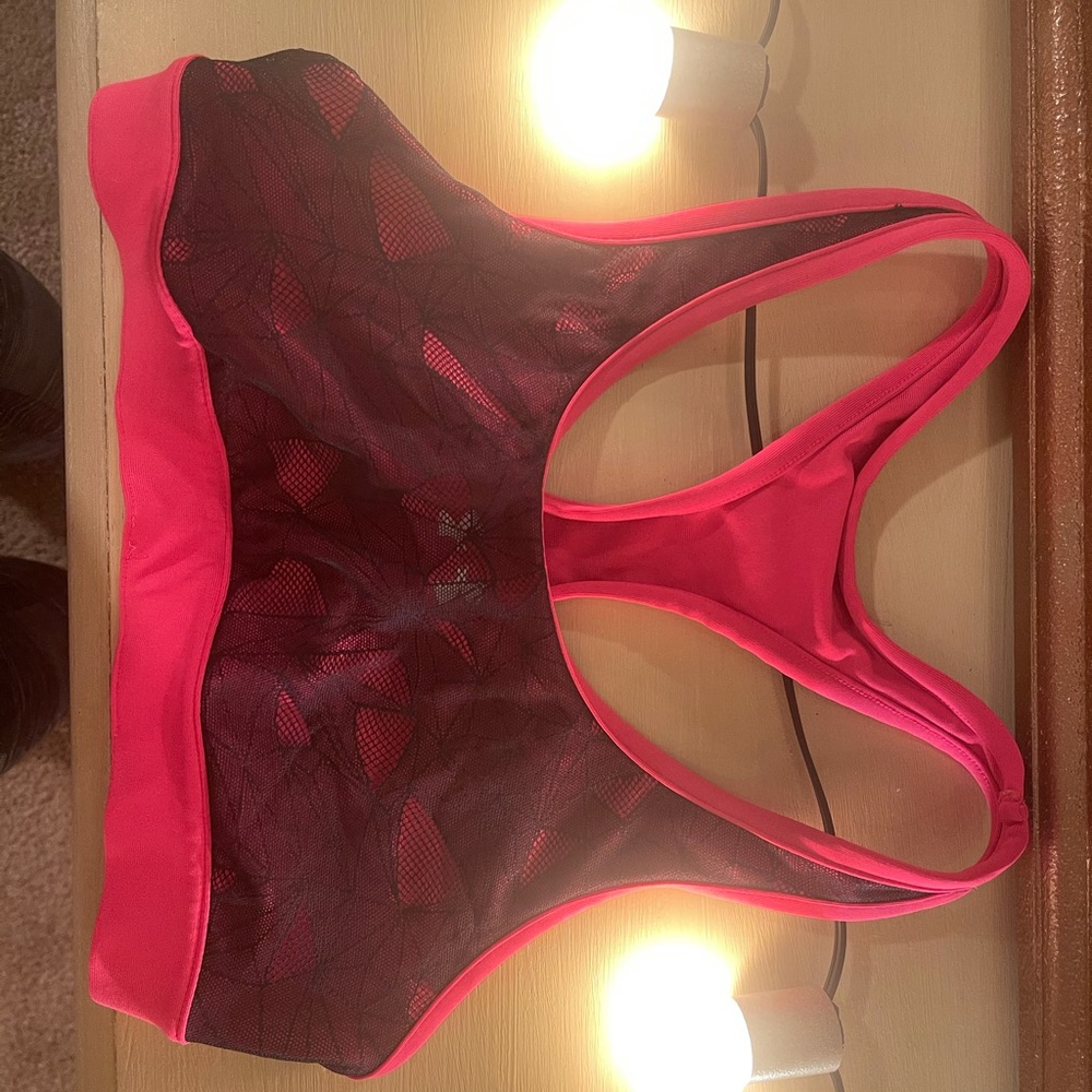 Underarmour sports bra